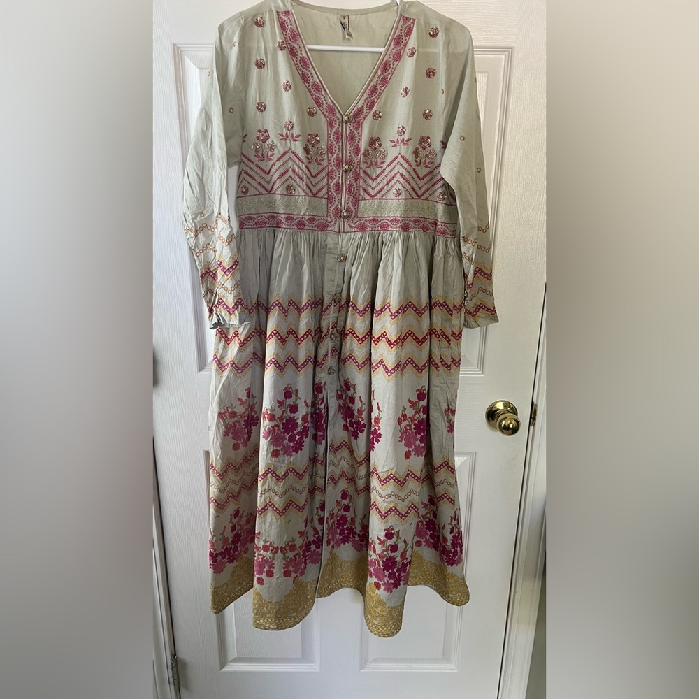 Ethnic M embroidered pale green open front kurti